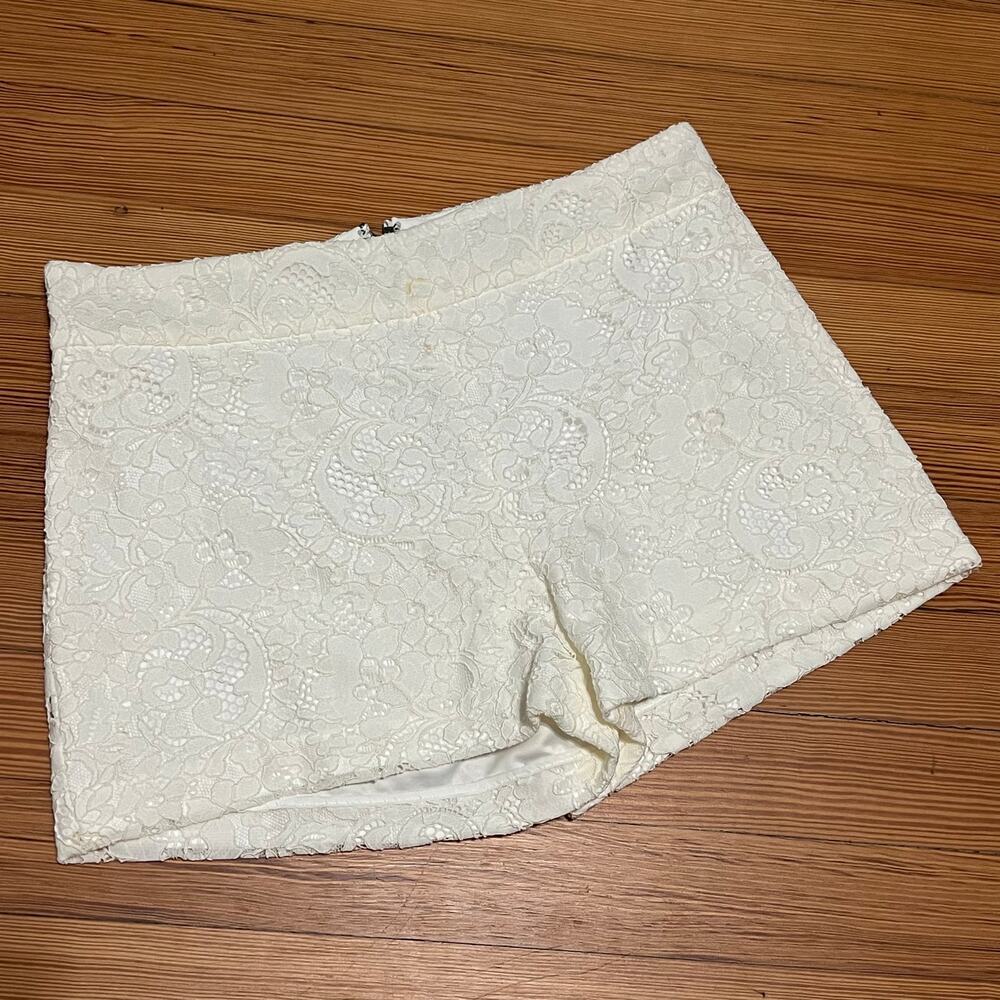 Alice and Olivia Lace Shorts 4